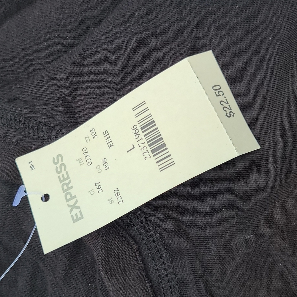 Express tshirt - Picture 5 of 5